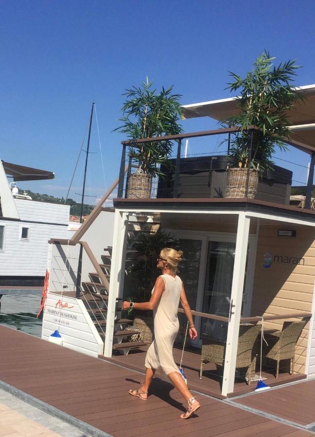 Villa Marina Seahouse Portoroz Lucija Exterior foto